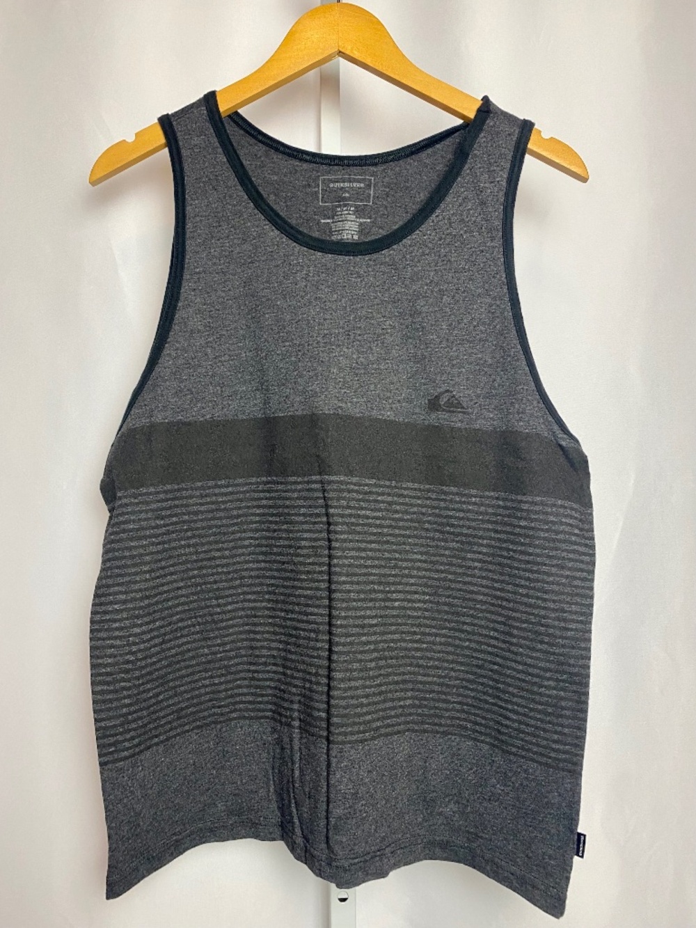 Quiksilver Tijuana Menʻs Charcoal Gray with Black Trim Premium Fit Tank Top M